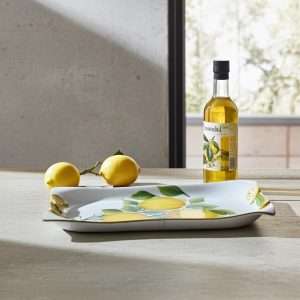 Vassoio da cucina a Bordo Irregolare con Decoro Limone e foglie su sfondo bianco